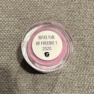Revel Nail BF Freebie 1 2020 Dip Powder